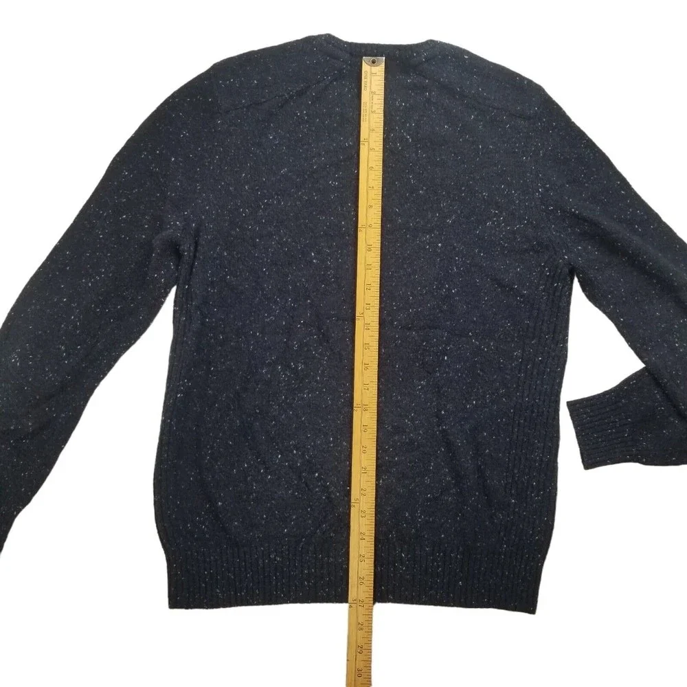 GH Bass Crewneck Sweater Mens L Acrylic Wool Grandpa Pullover Lightweight Blue - Picture 10 of 16